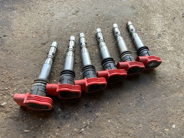 bontott AUDI A4 B6 Gyújtótrafó Szett