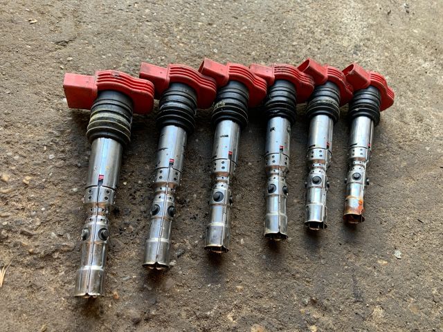 bontott AUDI A4 B6 Gyújtótrafó Szett