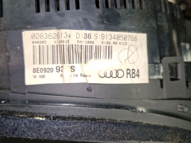 bontott AUDI A4 B6 Kilométeróra