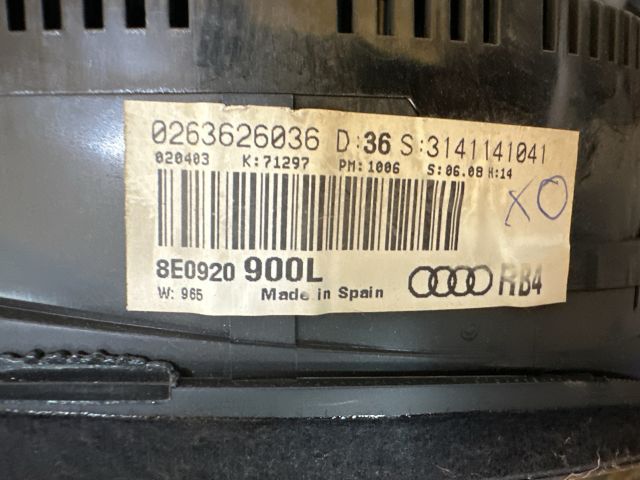 bontott AUDI A4 B6 Kilométeróra