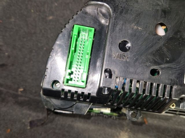 bontott AUDI A4 B6 Kilométeróra