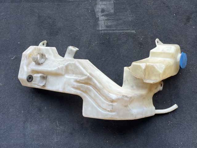 bontott AUDI A4 B6 Ablakmosó Tartály