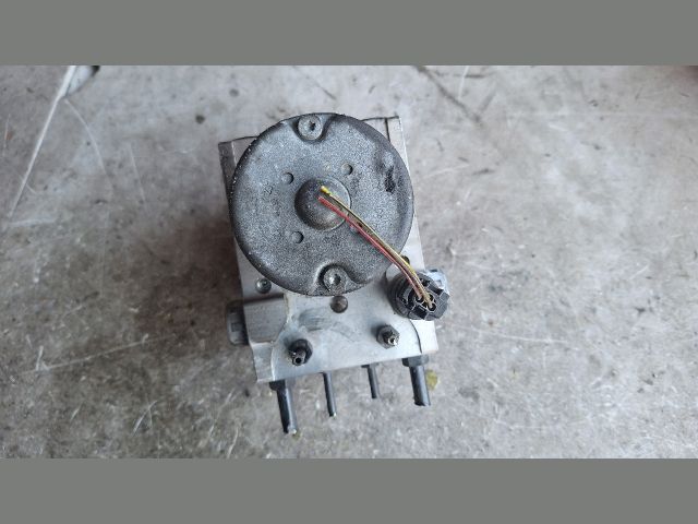 bontott AUDI A4 B6 ABS / ABR / ESP Pumpa