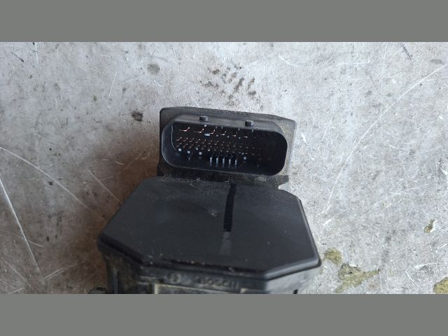 bontott AUDI A4 B6 ABS / ABR / ESP Pumpa