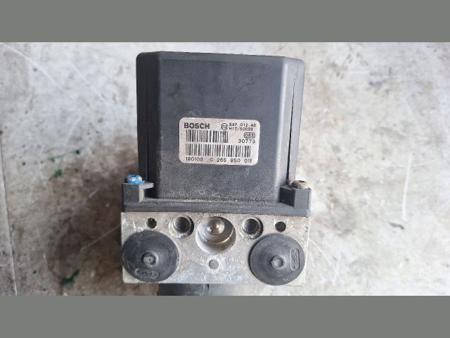 bontott AUDI A4 B6 ABS / ABR / ESP Pumpa