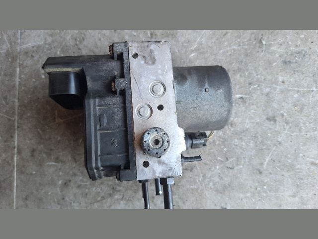 bontott AUDI A4 B6 ABS / ABR / ESP Pumpa