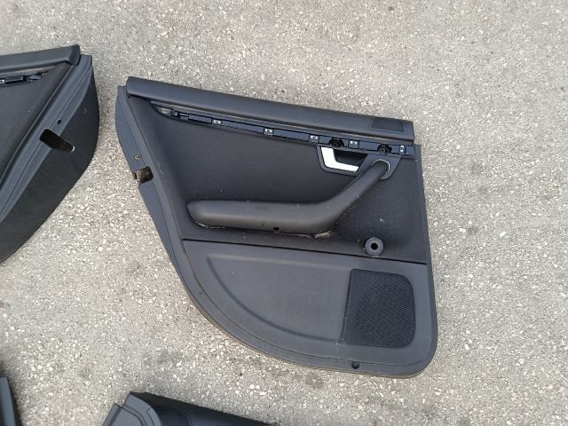 bontott AUDI A4 B6 Ajtó Kárpit Szett