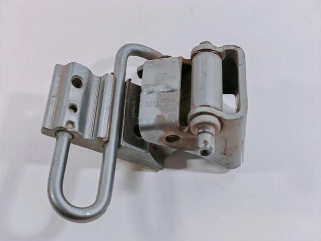 bontott AUDI A4 B6 Ajtó Zsanér (Pozíciófüggetlen)