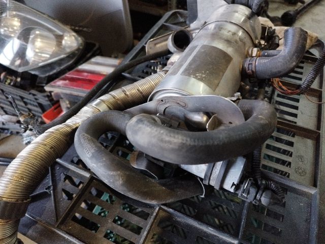 bontott AUDI A4 B6 Állófűtés (Részeivel)