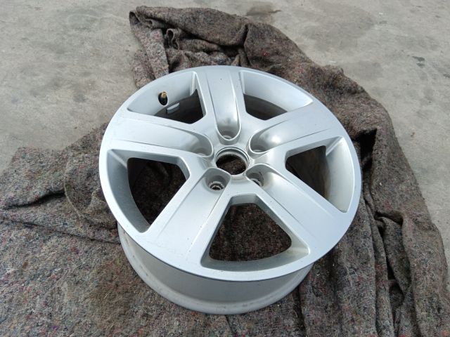 bontott AUDI A4 B6 Alufelni (1 db)