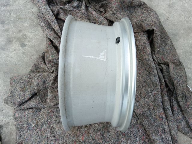 bontott AUDI A4 B6 Alufelni (1 db)