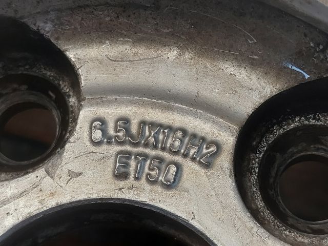 bontott AUDI A4 B6 Alufelni Szett