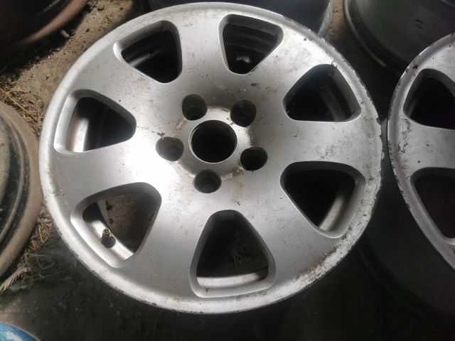 bontott AUDI A4 B6 Alufelni Szett