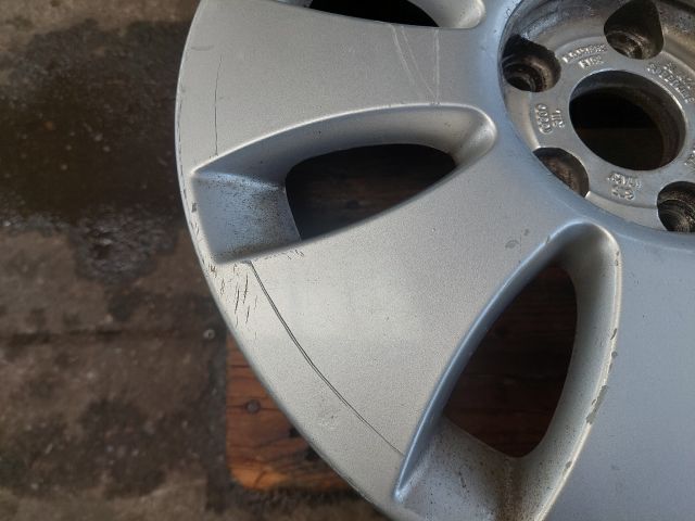 bontott AUDI A4 B6 Alufelni Szett