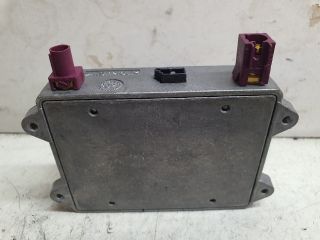 bontott AUDI A4 B6 Antenna Erősítő