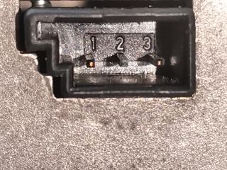 bontott AUDI A4 B6 Antenna Erősítő