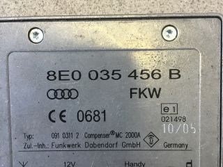 bontott AUDI A4 B6 Antenna Erősítő