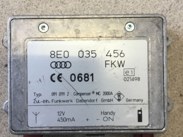 bontott AUDI A4 B6 Antenna Erősítő
