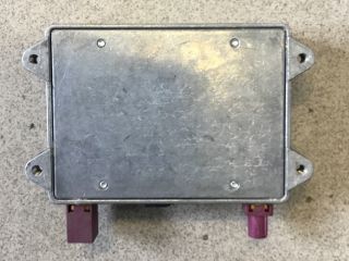 bontott AUDI A4 B6 Antenna Erősítő