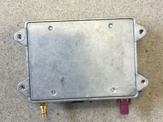 bontott AUDI A4 B6 Antenna Erősítő