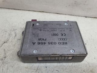 bontott AUDI A4 B6 Antenna Erősítő