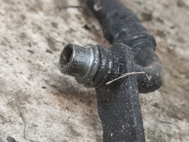 bontott AUDI A4 B6 Automata Váltó Olaj Cső