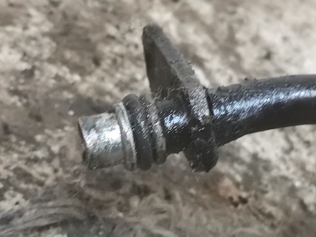 bontott AUDI A4 B6 Automata Váltó Olaj Cső