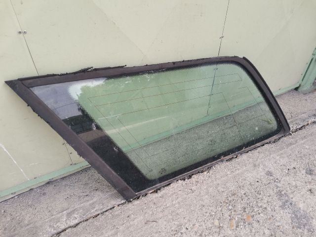bontott AUDI A4 B6 Bal C Oszlop Oldalablak Üveg