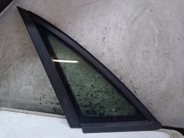 bontott AUDI A4 B6 Bal C Oszlop Oldalablak Üveg