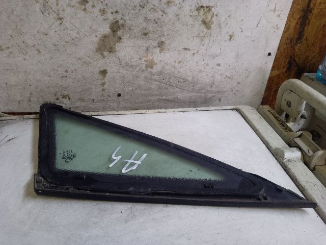 bontott AUDI A4 B6 Bal C Oszlop Oldalablak Üveg