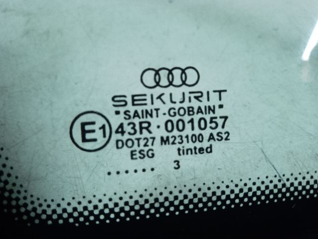 bontott AUDI A4 B6 Bal C Oszlop Oldalablak Üveg