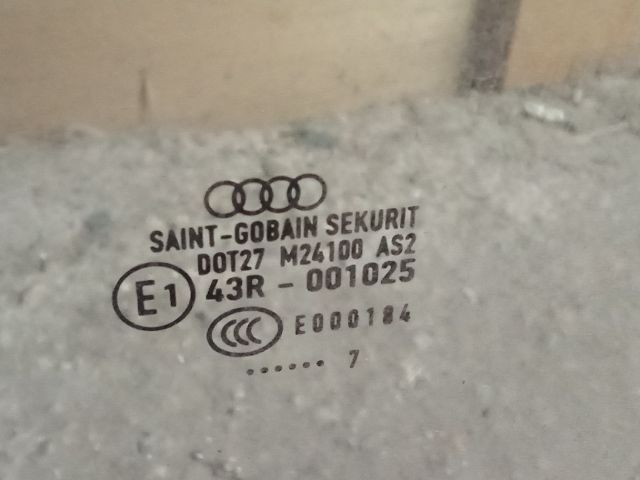 bontott AUDI A4 B6 Bal első Ablak