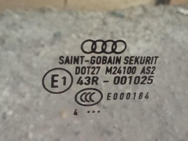 bontott AUDI A4 B6 Bal első Ablak