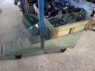 bontott AUDI A4 B6 Bal első Ablak