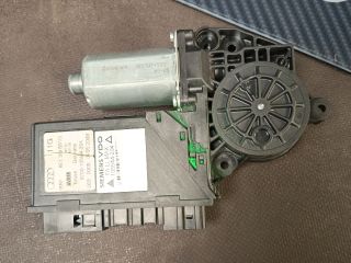 bontott AUDI A4 B6 Bal első Ablakemelő Motor