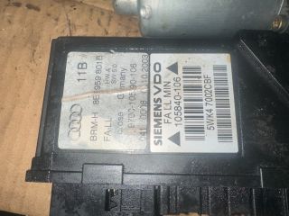 bontott AUDI A4 B6 Bal első Ablakemelő Motor