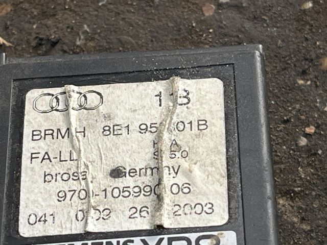 bontott AUDI A4 B6 Bal első Ablakemelő Motor