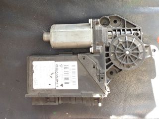bontott AUDI A4 B6 Bal első Ablakemelő Motor