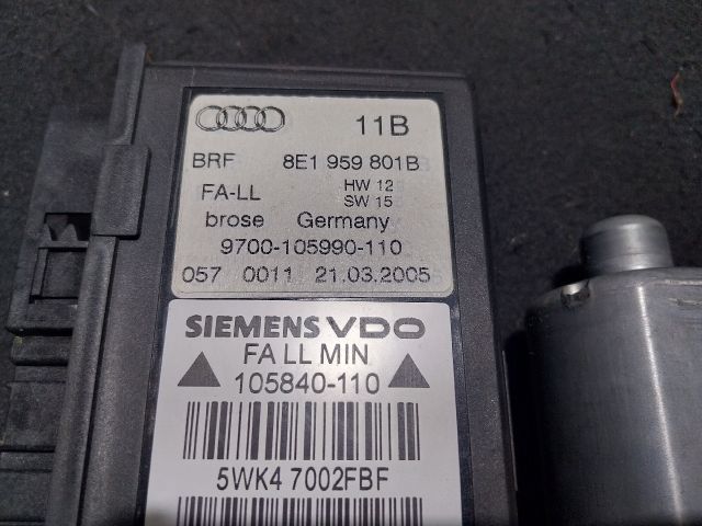 bontott AUDI A4 B6 Bal első Ablakemelő Motor