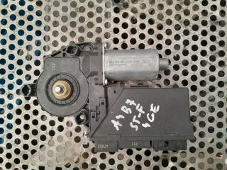 bontott AUDI A4 B6 Bal első Ablakemelő Motor