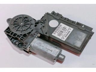 bontott AUDI A4 B6 Bal első Ablakemelő Motor