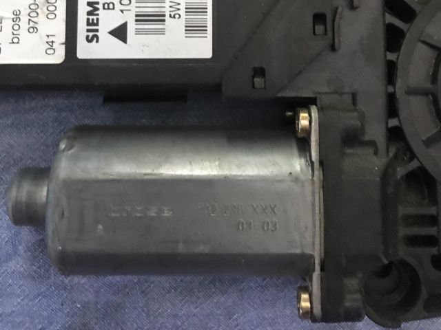 bontott AUDI A4 B6 Bal első Ablakemelő Szerkezet (Elektromos)