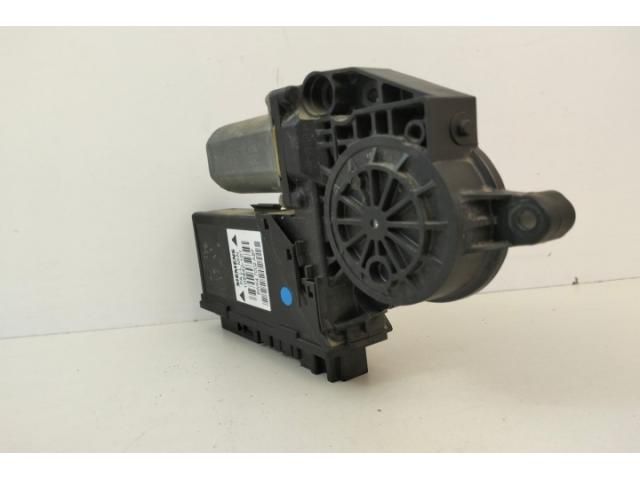 bontott AUDI A4 B6 Bal első Ablakemelő Szerkezet (Elektromos)