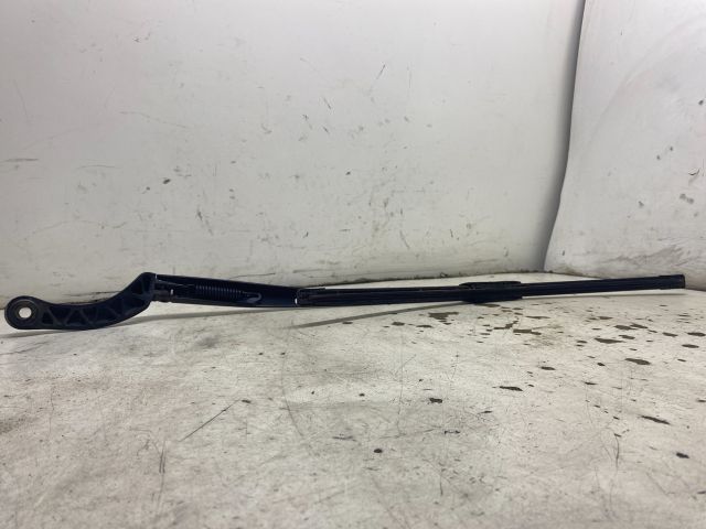 bontott AUDI A4 B6 Bal első Ablaktörlő Kar