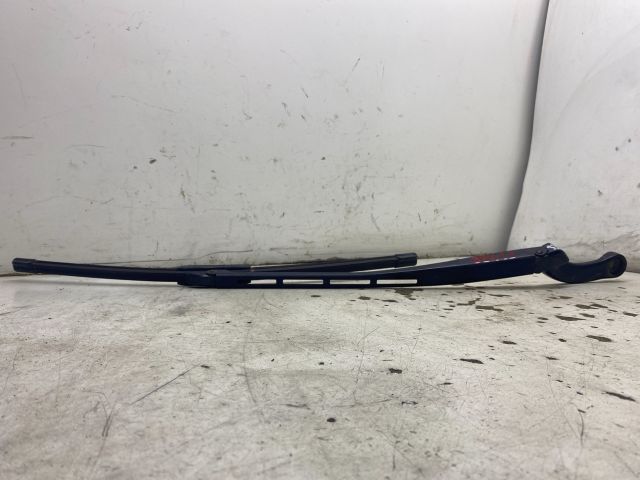 bontott AUDI A4 B6 Bal első Ablaktörlő Kar