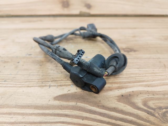 bontott AUDI A4 B6 Bal első ABS Jeladó