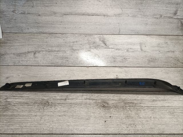 bontott AUDI A4 B6 Bal első Ajtó Kárpit Díszléc