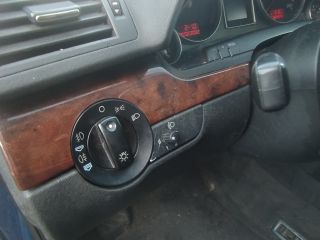 bontott AUDI A4 B6 Bal első Ajtó Kárpit