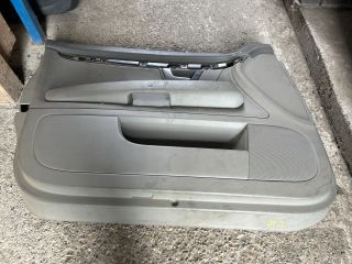 bontott AUDI A4 B6 Bal első Ajtó Kárpit