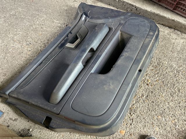 bontott AUDI A4 B6 Bal első Ajtó Kárpit